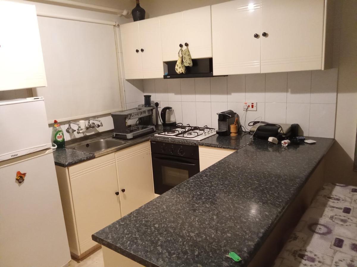 2 Bedroom Apartment In Makenzi Lárnaka Eksteriør bilde