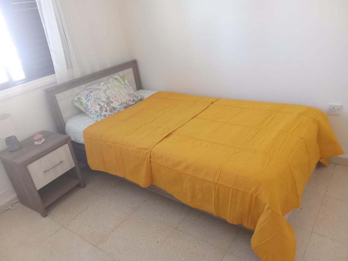 2 Bedroom Apartment In Makenzi Lárnaka Eksteriør bilde